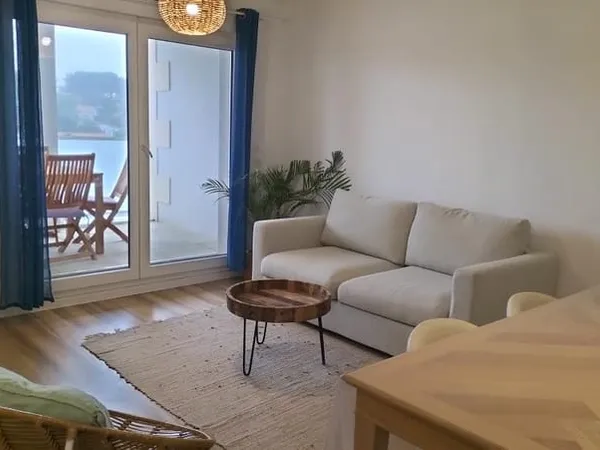 Bel appartement dans une résidence récente proche de la plage