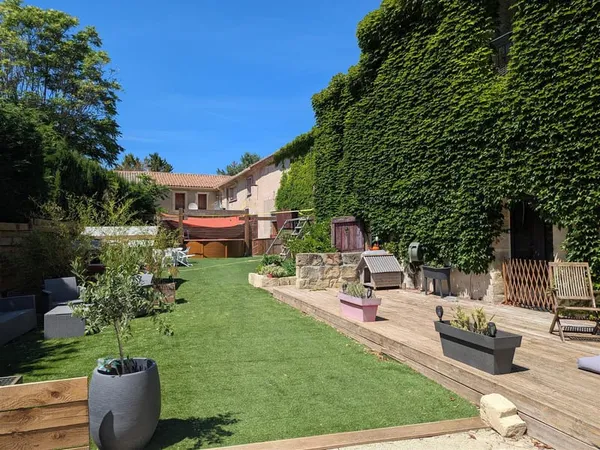 Mas bâtisse a vendre sur Lunel
