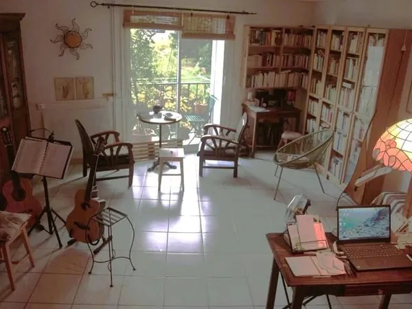 Appartement traversant T5