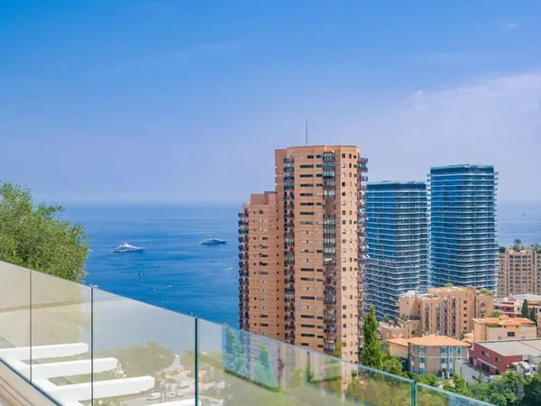 Roquebrune-Cap-Martin - Maison rénovée avec vue mer, à deux pas de Monaco et des plages