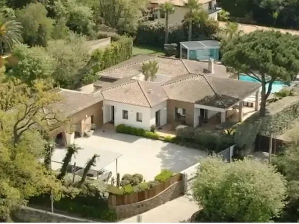 Villa Astonisa