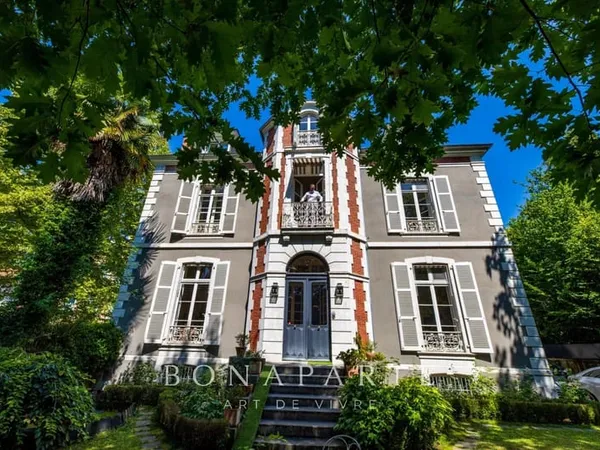 Maison Bourgeoise D'Exception - Hypercentre De Pau