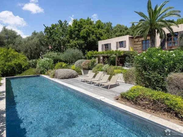 Achat : Maison (06740)