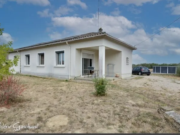 ? Maison de plain-pied de 3 chambres en campagne