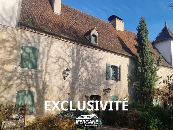 Propriété de caractère en pierre avec dépendances et piscine - Secteur Livernon 