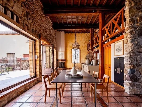 Mas en Pierre - Piscine - 8 pièces - 4/5 chambres- Surface totale 275M² - (Dans les Aspres - Le 