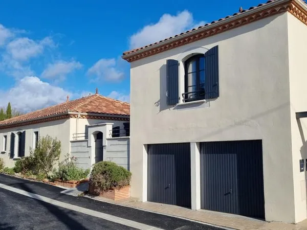 Maison contemporaine de plain-pied offrant une grande qualité energétique à Cahors (Lot) 