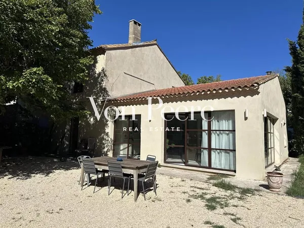 Mas Avec Jardin Paradou 