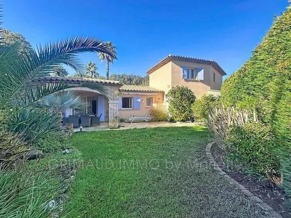 Belle maison individuelle avec piscine, garage, 3 chambres 