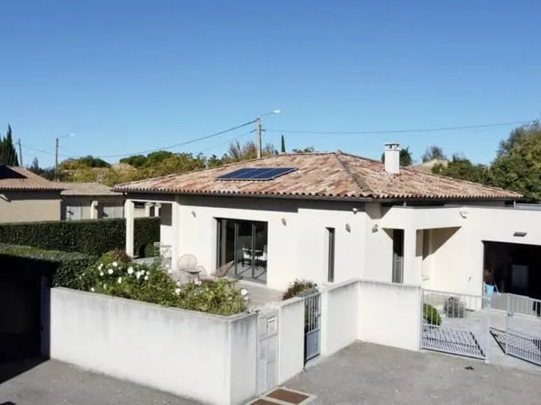 Villa neuve de plain pied à Morières les Avignon 