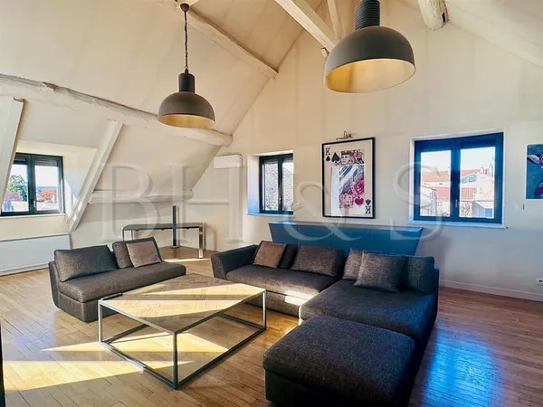 Appartement en duplex, très proche Beaune centre historique 