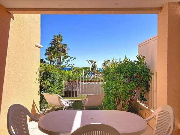 Appartement T2 Avec Terrasse Vue Mer Résidence Pieds Dans L'eau Pramousquier 
