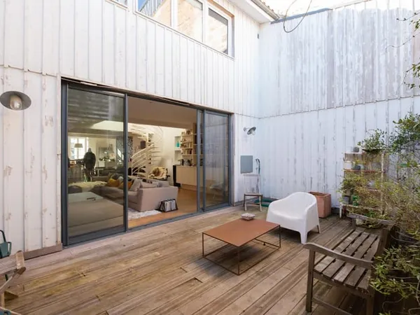 Architecture Transformée - 2007 - Loft avec terrasse et garage 