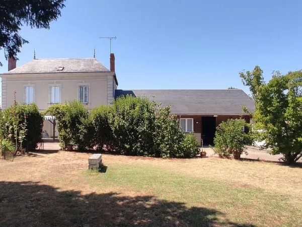 Maison Bourgeoise Avec Dependances 