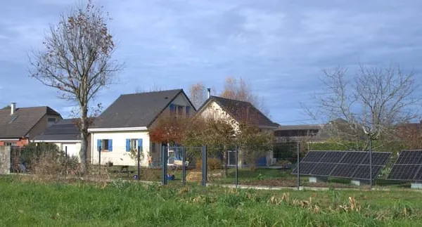 Maison écologique atypique 108 m² - Autonome en énergie et en eau - Vue Pyrénées - Terrain 1 