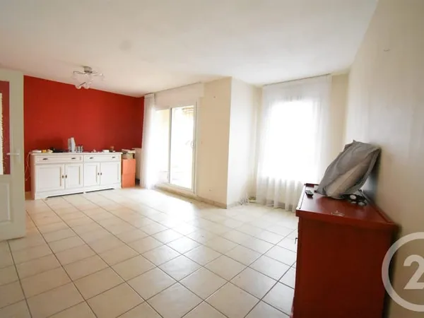 Achat : Appartement (03200) 