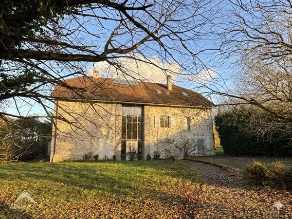 Ferme Gessienne 10 Pièces 455 m2 
