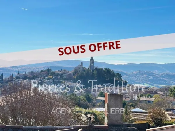 Maison individuelle avec vue dégagée 