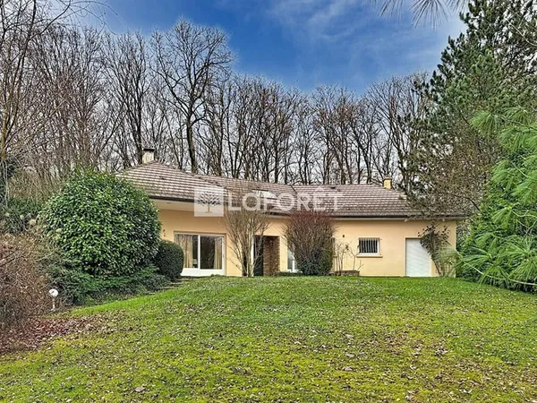 Maison Montagnat 8 pièces 175 m2 
