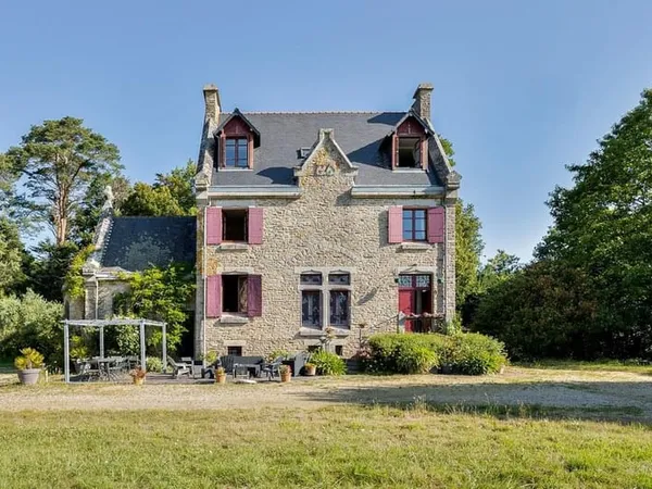 Small Manor House between Assérac and Herbignac 