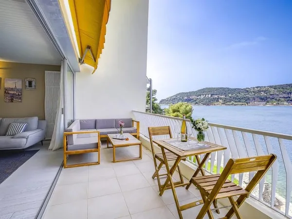 Appartement d'exception en duplex - Résidence privée en front de mer