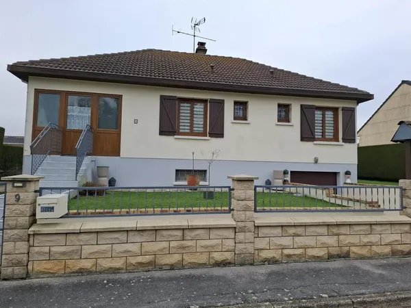 À Feuquières (60), Pavillon De Plain Pied 