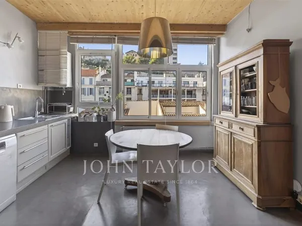 Appartement avec terrasse et vue sur Notre Dame de la Garde