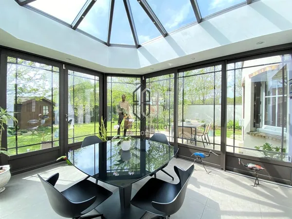 Trés agréable maison contemporaine 
