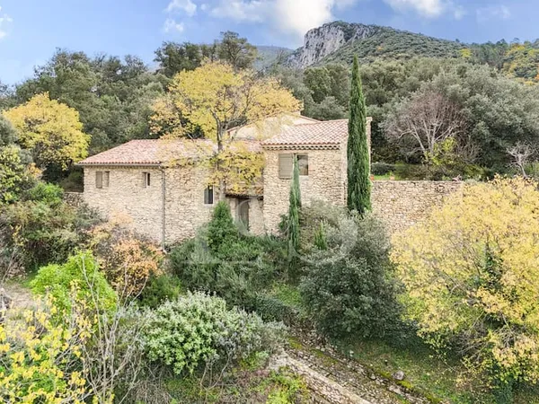Ancienne bergerie de 3 pièces entièrement restaurée Mollans-sur-Ouvèze 