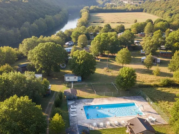 Dordogne Camping 4 A Fort Potentiel 12 Ha 