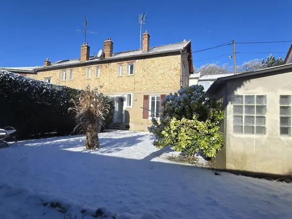 2 Pieces De 35M2 Avec Jardin - Garage + Dependance De 18M2 