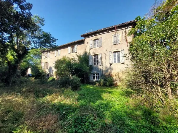 Aurignac 10 min du centre demeure de charme avec'1.3 Ha de jardin 