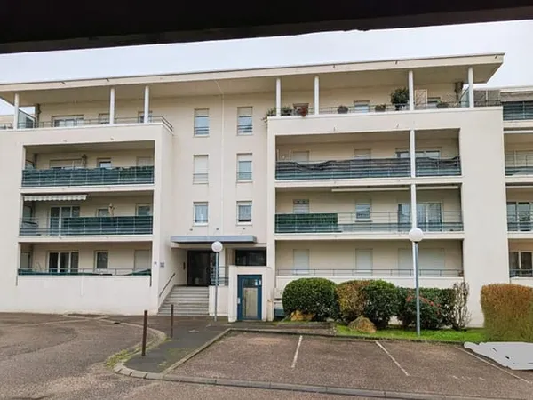 Appartement 3 pièces 72.61 m² avec terrasse cellier et garage à vendre à Metz Sablon 