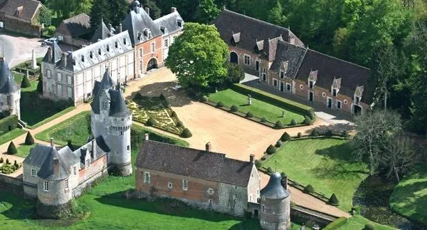 Chateau Dans Le Perche 