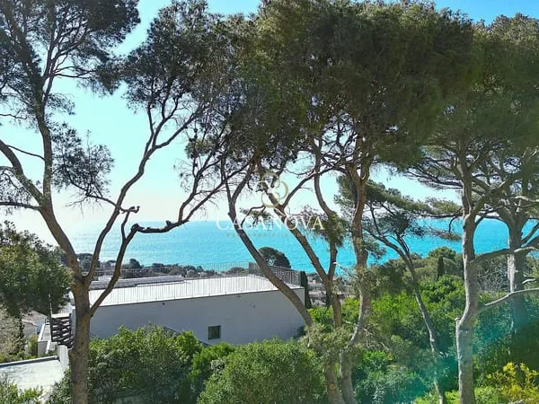 Sète - Mont Saint Clair - Vue mer - piscine - villa 4 chambres - 187 m2 habitables sur 1 570 m2 - 