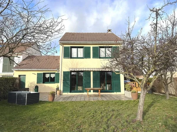 Maison F6 