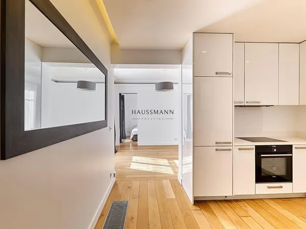 Appartement Paris Viii Eme 