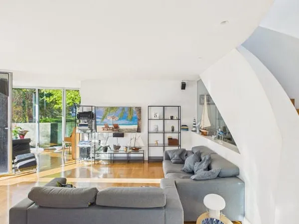 Maison d'architecte unique à 2 km de la plage d'Hendaye 