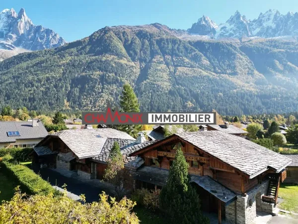 Chalet d'une grande surface habitable au coeur des Praz de Chamonix 