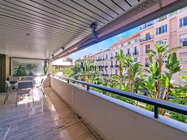 Cannes Banane - 3 Pièces - Terrasse 