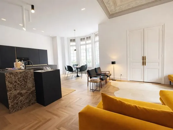 Magnifique appartement Belle Époque rénové