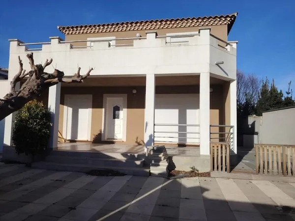 Superbe maison T7 (130 m²) à Manduel 