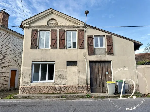 Maison de ville avec grande pièce de vie 