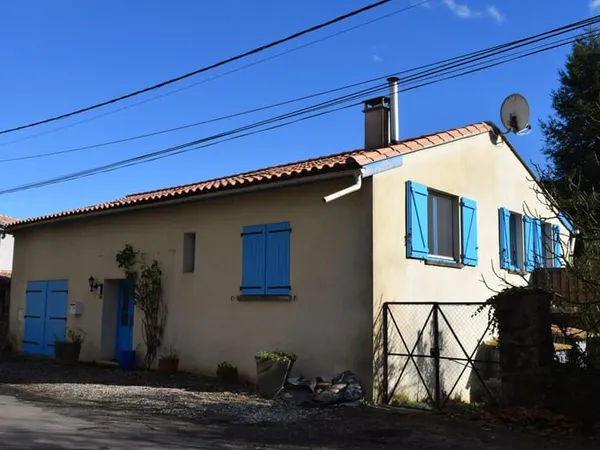 Maison de village rénovée au calme avec Jardin 