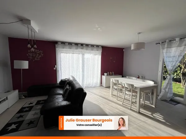 Maison Jumelée par le garage et jardin privatif Thonon les Bains 