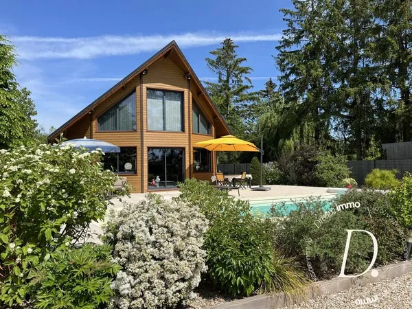Une maison d'exception en ossature bois d'environ 200 m2, au c 