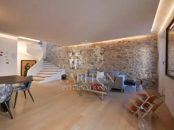 Saint-Tropez - Maison de village avec terrasse 