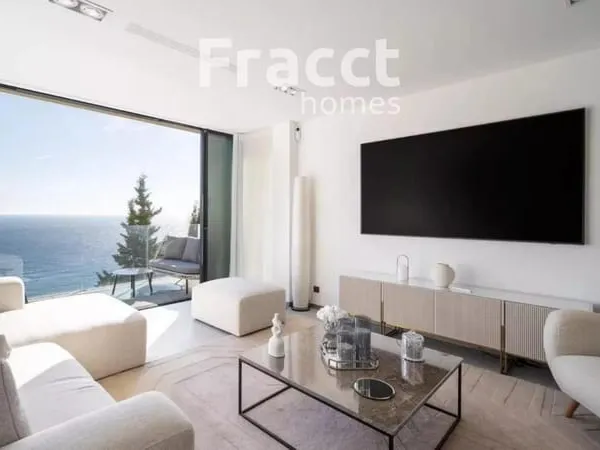 Villa luxueuse à Roquebrune-Cap-Martin à vendre 