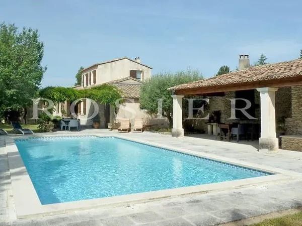 Vente maison - 4 pièce(s) 