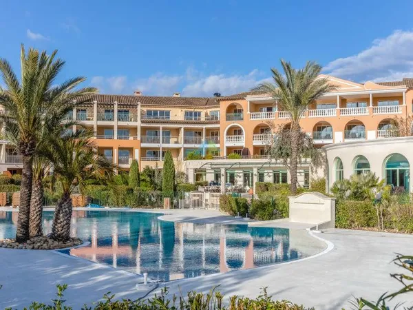 Vente Appartement 2 Pieces Thalasso Proche Des Plages Et Commerces A Pieds - Les Issambres Golfe De